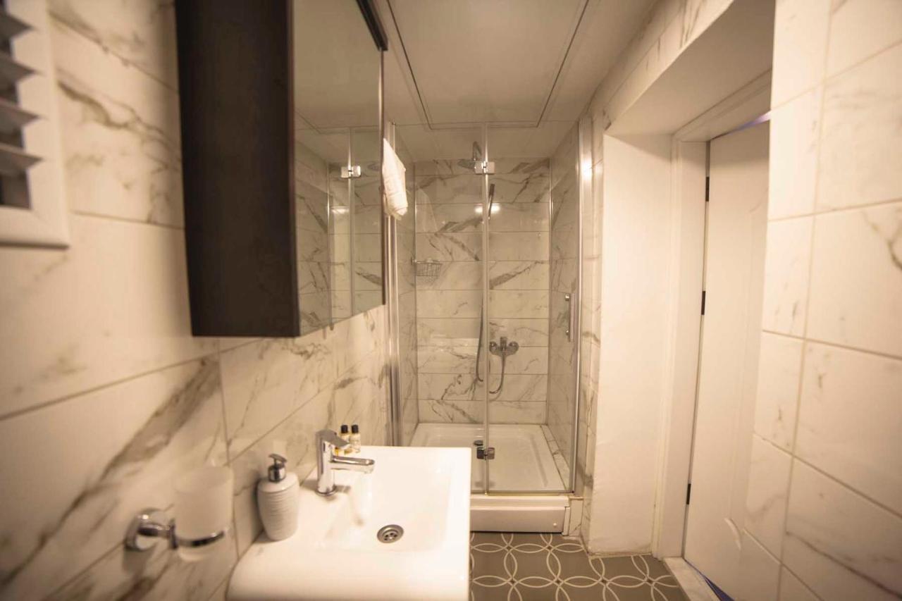 Galata Cicek Suites Istanbul Exterior foto